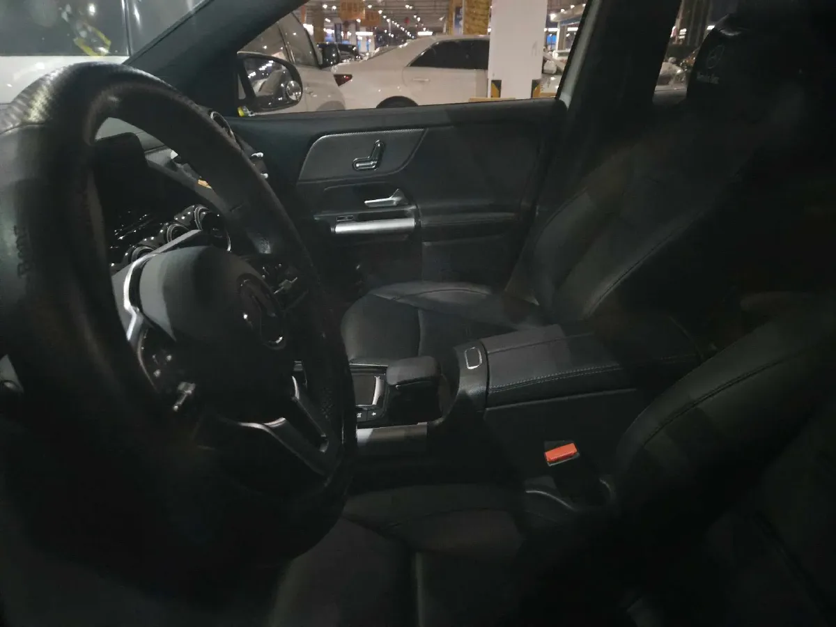 2023 Mercedes-Benz GLA Class 1.3T 163HP L4 7DCT,autocango,china used car exporter,china ev exporter,chinese used car exporter,chinese used ev exporter