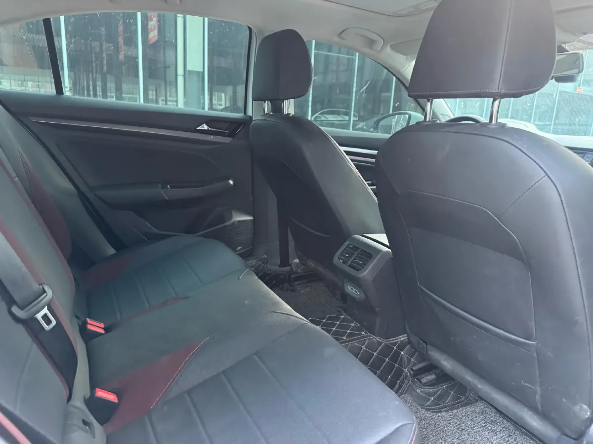 2020 Volkswagen Bora 1.5L 113HP L4 6AT,autocango,china used car exporter,china ev exporter,chinese used car exporter,chinese used ev exporter