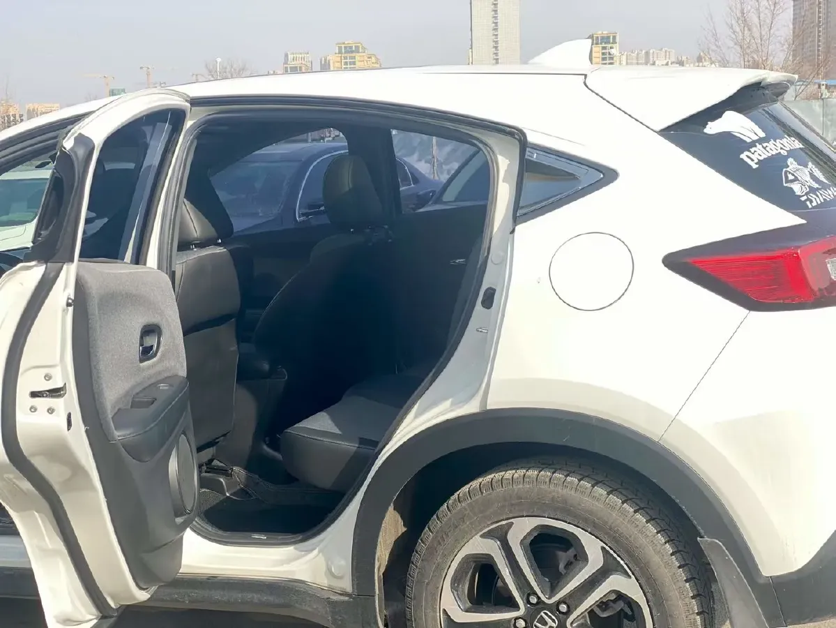 2021 Honda XR-V 1.5L 131HP L4 CVT,autocango,china used car exporter,china ev exporter,chinese used car exporter,chinese used ev exporter