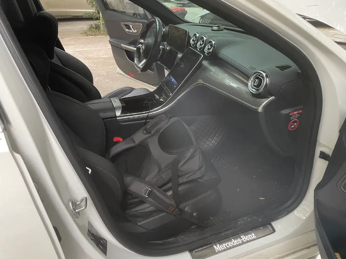 2023 Mercedes-Benz C Class 1.5T 204HP L4 9AT,autocango,china used car exporter,china ev exporter,chinese used car exporter,chinese used ev exporter