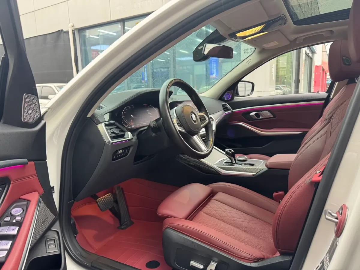 2022 BMW 3 Series 2.0T 184HP L4 8AT,autocango,china used car exporter,china ev exporter,chinese used car exporter,chinese used ev exporter