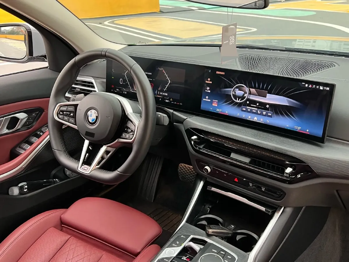 2025 BMW 3 Series 2.0T 184HP L4 8AT,autocango,china used car exporter,china ev exporter,chinese used car exporter,chinese used ev exporter