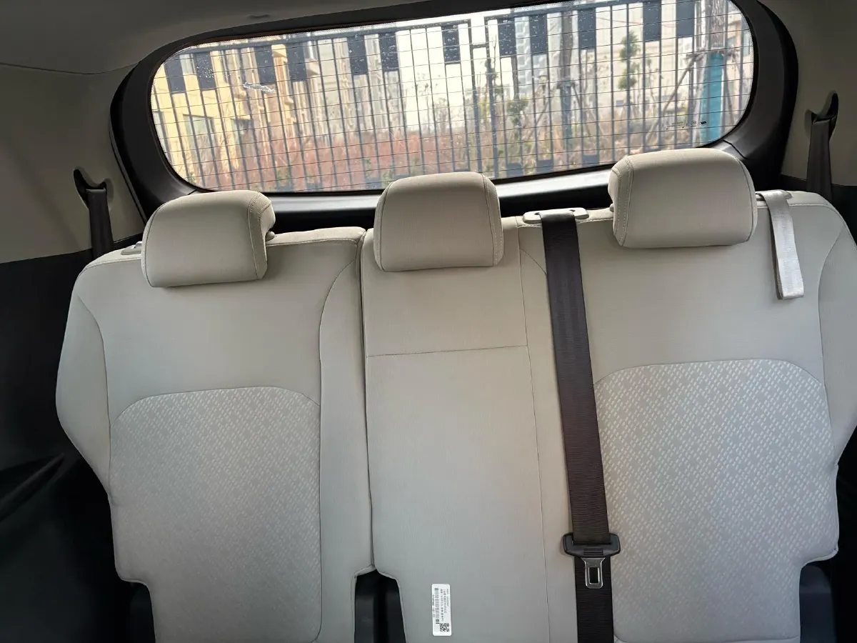 2022 MAXUS DaJia 5 BEV 61.1KWH,autocango,china used car exporter,china ev exporter,chinese used car exporter,chinese used ev exporter