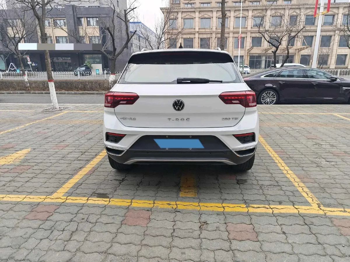 2021 Volkswagen T-Roc 1.4T 150HP L4 7DCT,autocango,china used car exporter,china ev exporter,chinese used car exporter,chinese used ev exporter