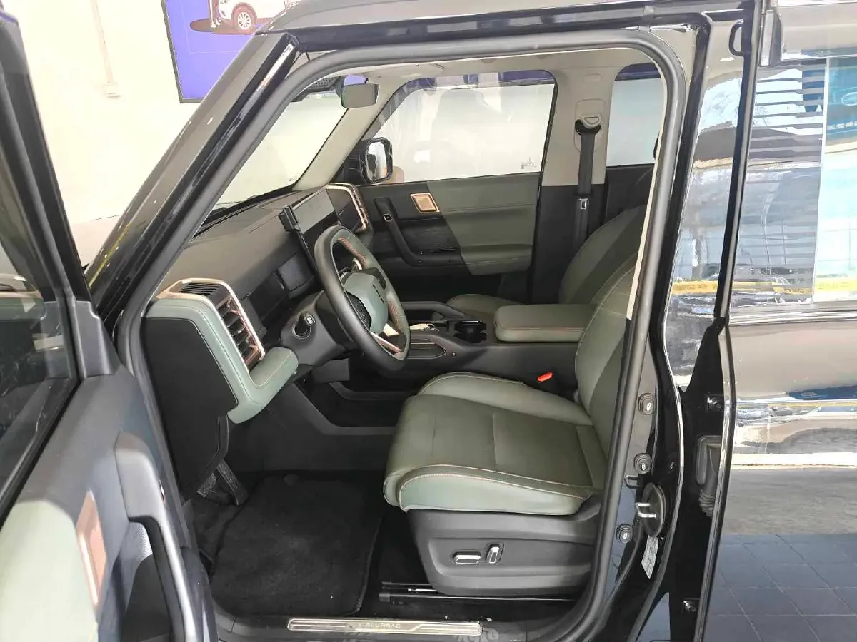 2024 iCAR iCAR 03 BEV 65.69KWH,autocango,china used car exporter,china ev exporter,chinese used car exporter,chinese used ev exporter