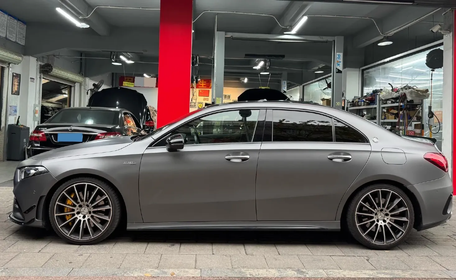 2019 Mercedes-Benz A AMG 2.0T 306HP L4 7DCT,autocango,china used car exporter,china ev exporter,chinese used car exporter,chinese used ev exporter