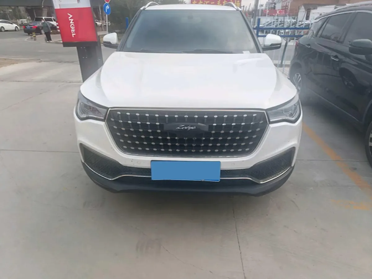 2017 Zotye T700 1.8T 177HP L4 6DCT,autocango,china used car exporter,china ev exporter,chinese used car exporter,chinese used ev exporter