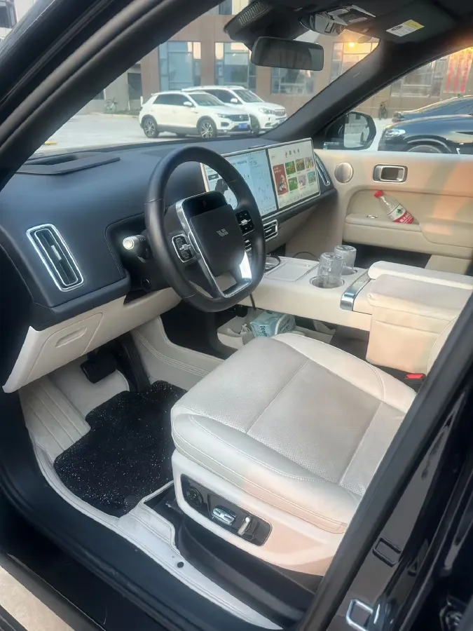 2024 Li L9 Range Extended 154HP REEV 52.3KWH,autocango,china used car exporter,china ev exporter,chinese used car exporter,chinese used ev exporter