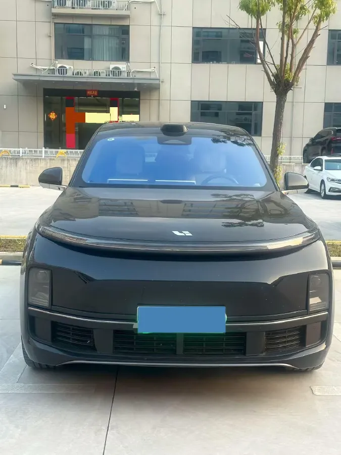 2024 Li L9 Range Extended 154HP REEV 52.3KWH,autocango,china used car exporter,china ev exporter,chinese used car exporter,chinese used ev exporter