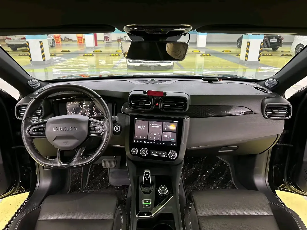 2022 LYNK&CO 03 2.0T 190HP L4 7DCT,autocango,china used car exporter,china ev exporter,chinese used car exporter,chinese used ev exporter