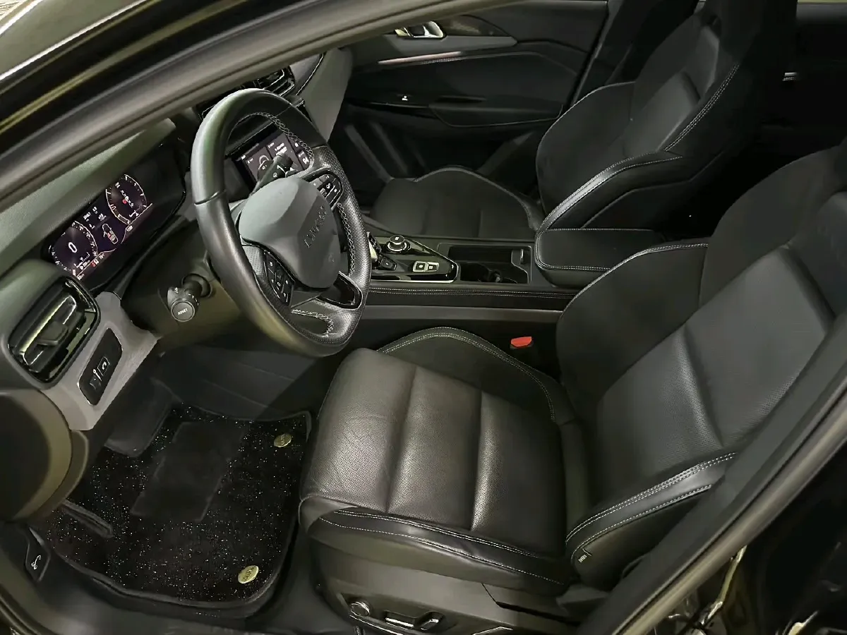 2022 LYNK&CO 03 2.0T 190HP L4 7DCT,autocango,china used car exporter,china ev exporter,chinese used car exporter,chinese used ev exporter