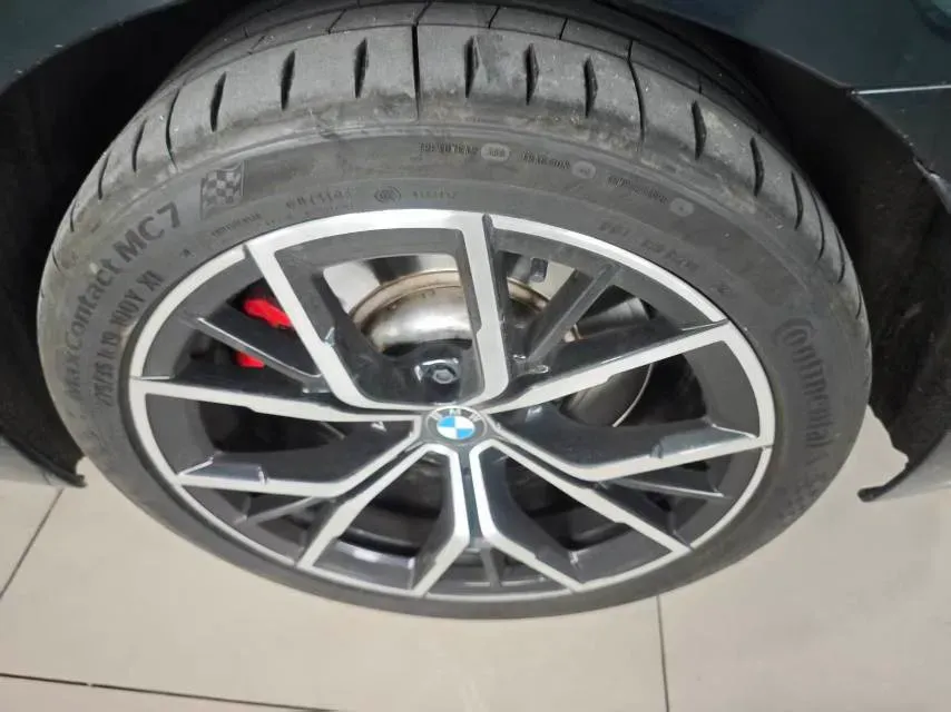 2022 BMW 5 Series 3.0T 340HP L6 8AT,autocango,china used car exporter,china ev exporter,chinese used car exporter,chinese used ev exporter