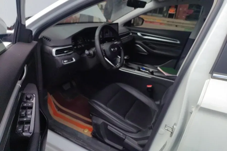 2023 Geely Emgrand 1.5L 127HP L4 CVT,autocango,china used car exporter,china ev exporter,chinese used car exporter,chinese used ev exporter