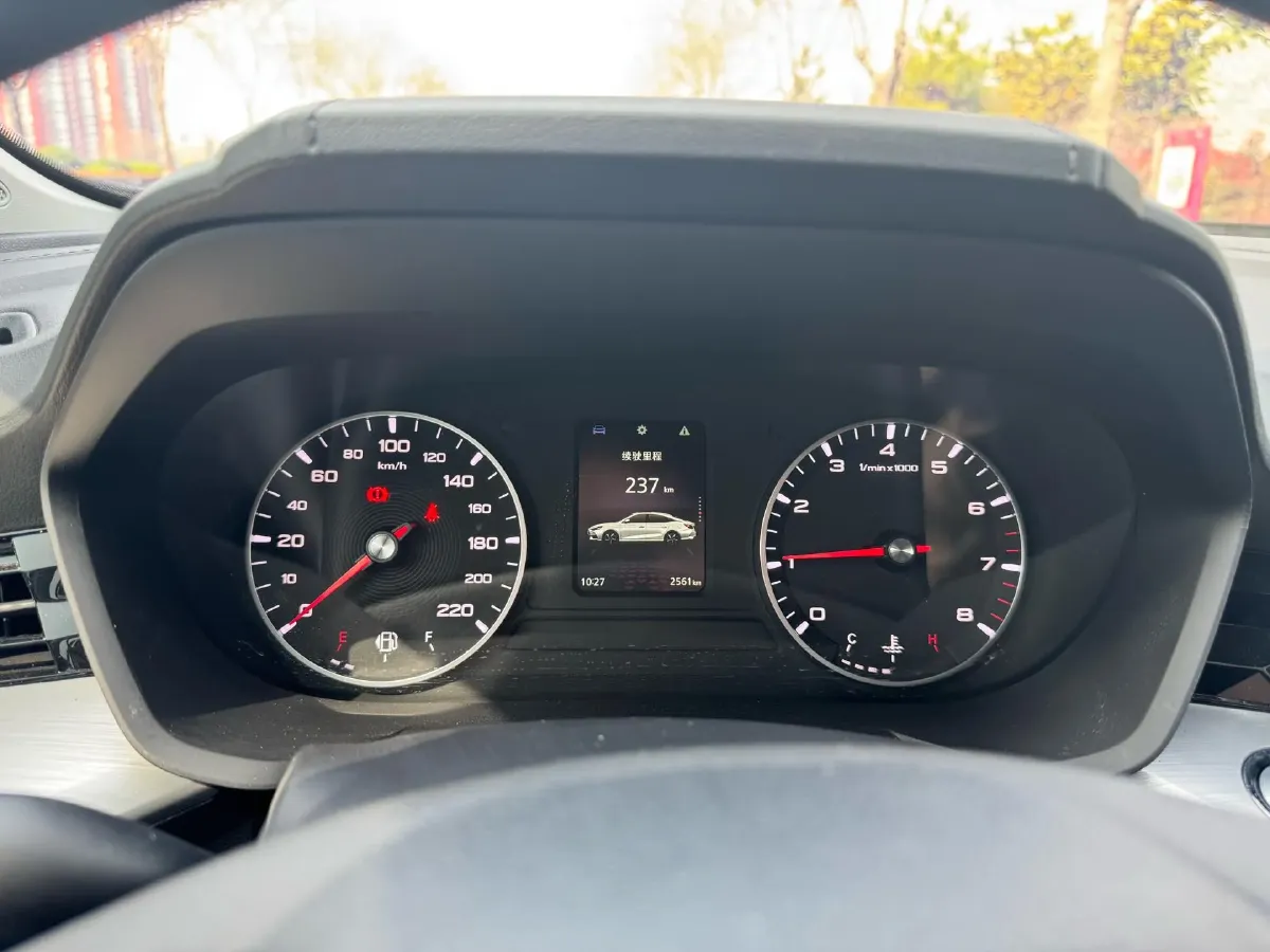 2023 MG 5 1.5L 129HP L4 5MT,autocango,china used car exporter,china ev exporter,chinese used car exporter,chinese used ev exporter