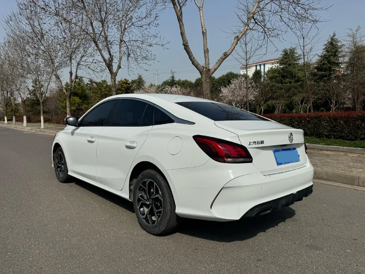 2023 MG 5 1.5L 129HP L4 5MT,autocango,china used car exporter,china ev exporter,chinese used car exporter,chinese used ev exporter