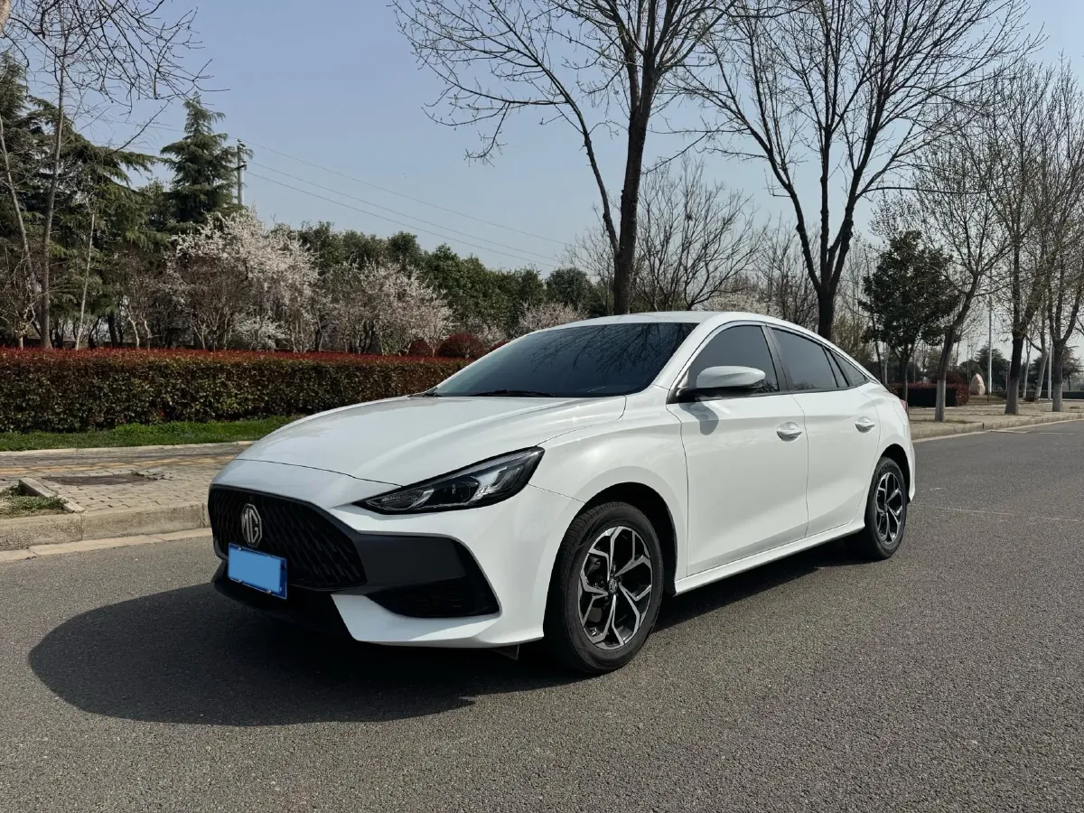 2023 MG 5 1.5L 129HP L4 5MT,autocango,china used car exporter,china ev exporter,chinese used car exporter,chinese used ev exporter