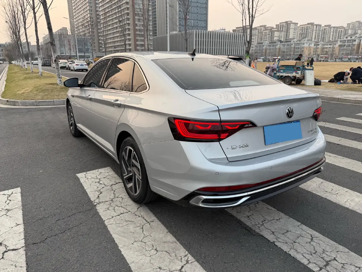 2023 Volkswagen Sagitar 1.5T 160HP L4 7DCT,autocango,china used car exporter,china ev exporter,chinese used car exporter,chinese used ev exporter