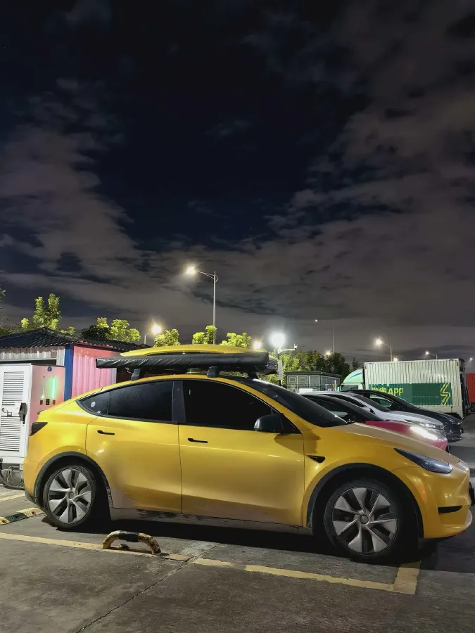 2022 Tesla Model Y BEV 60KWH,autocango,china used car exporter,china ev exporter,chinese used car exporter,chinese used ev exporter