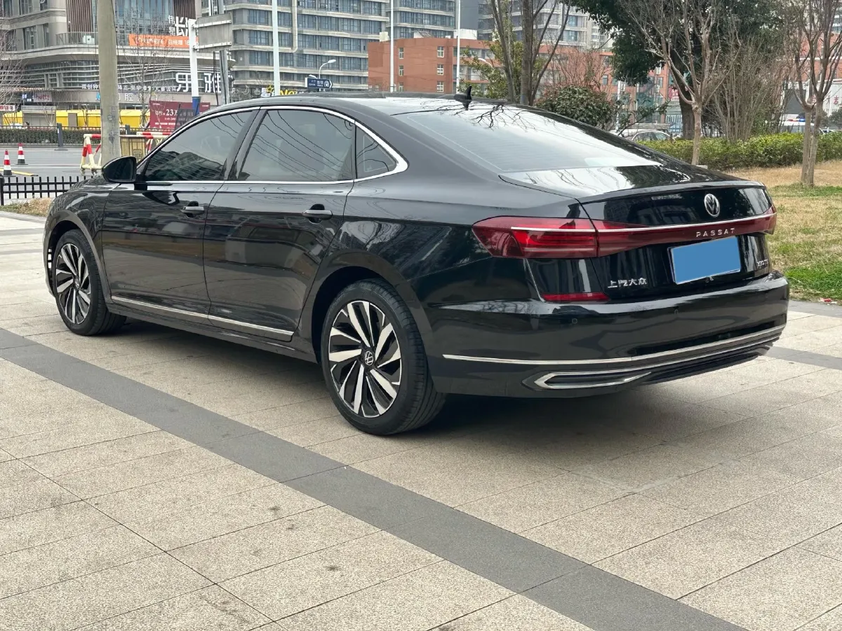 2023 Volkswagen Passat 2.0T 186HP L4 7DCT,autocango,china used car exporter,china ev exporter,chinese used car exporter,chinese used ev exporter