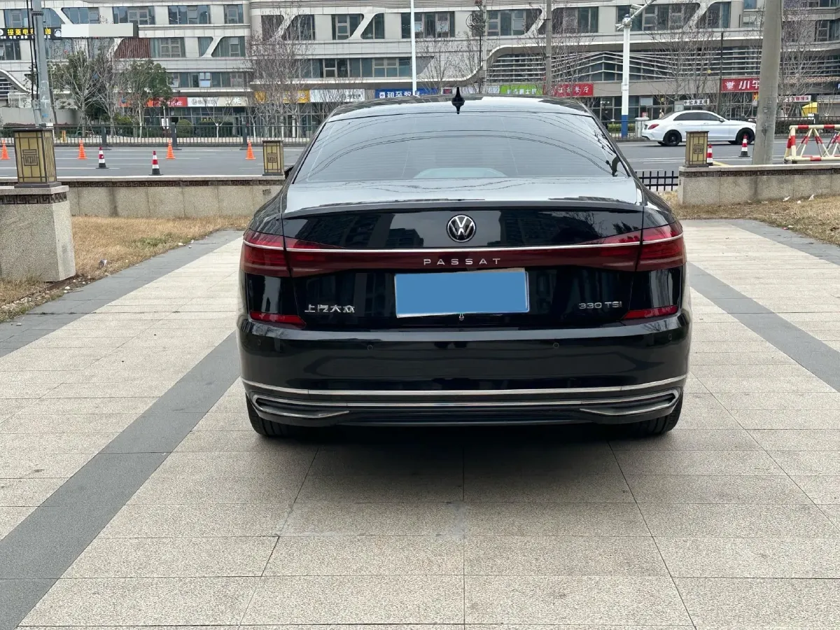 2023 Volkswagen Passat 2.0T 186HP L4 7DCT,autocango,china used car exporter,china ev exporter,chinese used car exporter,chinese used ev exporter