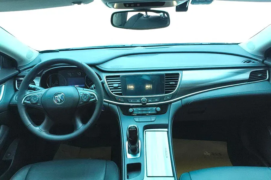 2022 Buick Larcosse 1.5T 169HP L4 9AT,autocango,china used car exporter,china ev exporter,chinese used car exporter,chinese used ev exporter