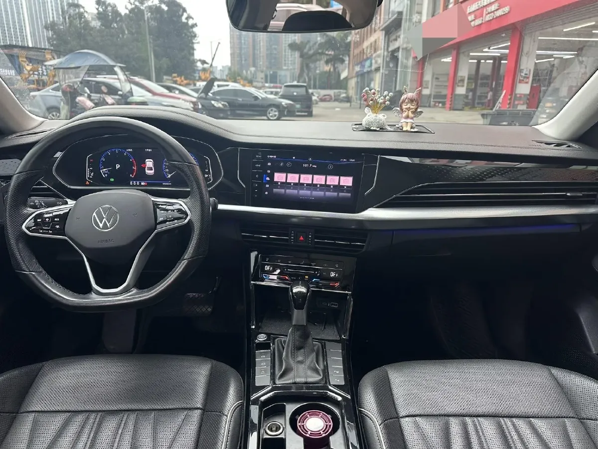 2022 Xpeng P7 BEV 60.2KWH,autocango,china used car exporter,china ev exporter,chinese used car exporter,chinese used ev exporter