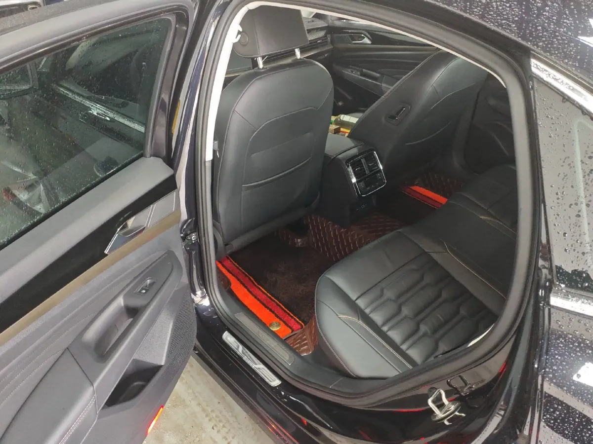 2021 Volkswagen Passat 1.4T 150HP L4 7DCT,autocango,china used car exporter,china ev exporter,chinese used car exporter,chinese used ev exporter