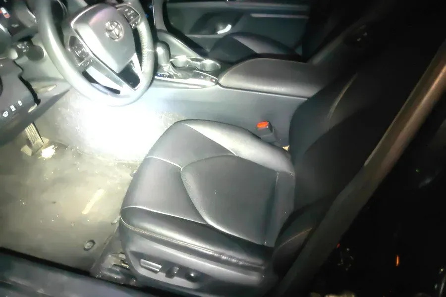 2021 Toyota Camry 2.0L 178HP L4 CVT,autocango,china used car exporter,china ev exporter,chinese used car exporter,chinese used ev exporter