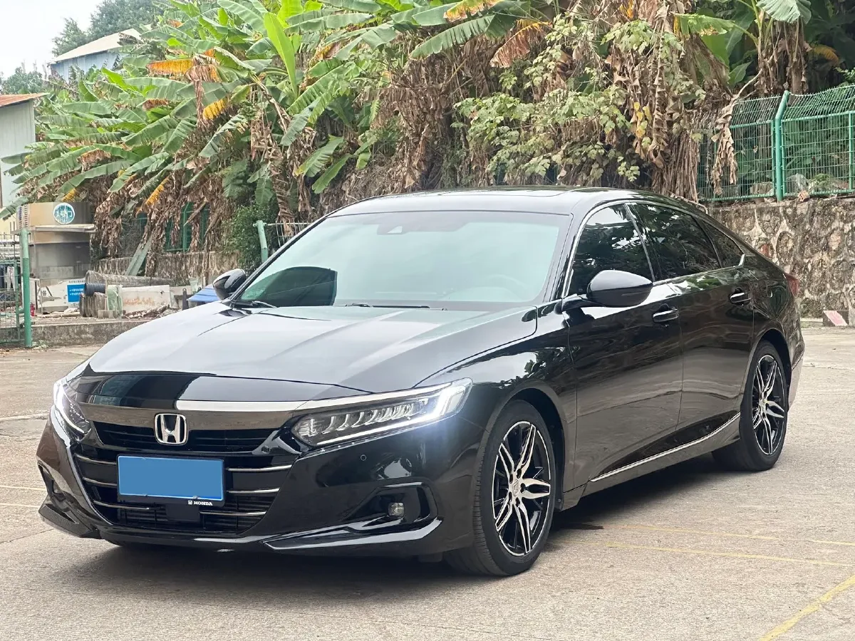 2022 Honda Accord 1.5T 194HP L4 CVT,autocango,china used car exporter,china ev exporter,chinese used car exporter,chinese used ev exporter