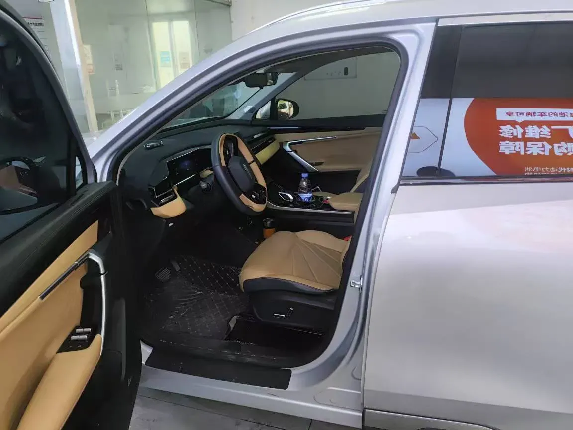 2023 Geely StarRay 1.5T 181HP L4 7DCT,autocango,china used car exporter,china ev exporter,chinese used car exporter,chinese used ev exporter