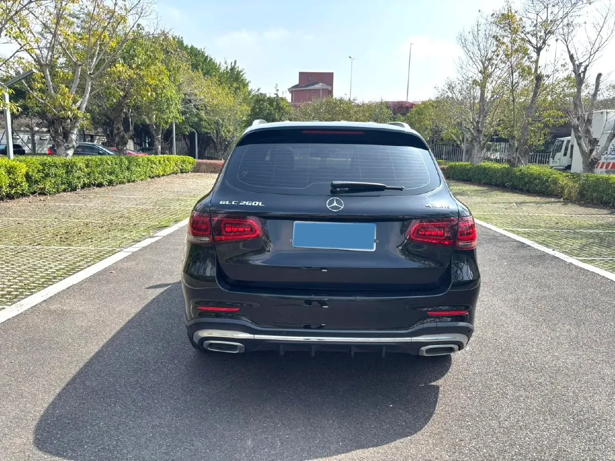 2021 Mercedes-Benz GLC Class 2.0T 197HP L4 9AT,autocango,china used car exporter,china ev exporter,chinese used car exporter,chinese used ev exporter