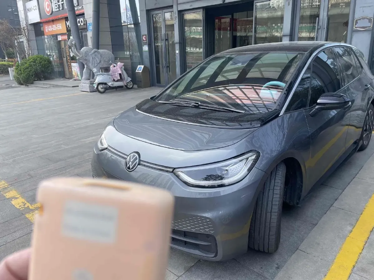 2025 Volkswagen ID.3 BEV 52.8KWH,autocango,china used car exporter,china ev exporter,chinese used car exporter,chinese used ev exporter