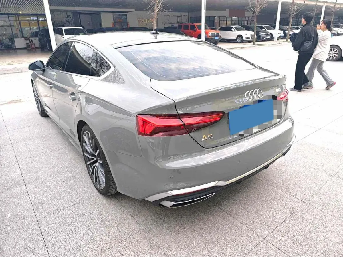 2021 Audi A5 2.0T 204HP L4 7DCT,autocango,china used car exporter,china ev exporter,chinese used car exporter,chinese used ev exporter