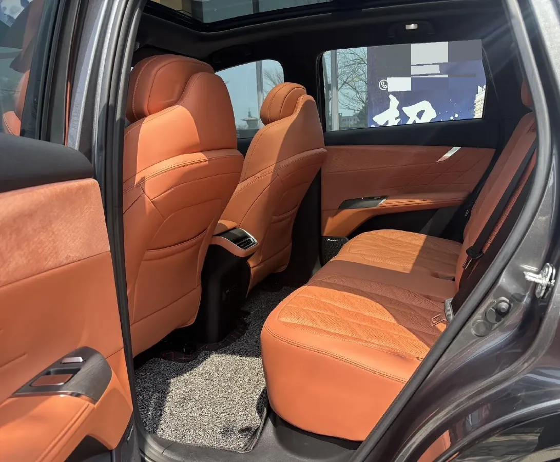 2025 ChangAn CS75 Plus 1.5T 192HP L4 8AT,autocango,china used car exporter,china ev exporter,chinese used car exporter,chinese used ev exporter