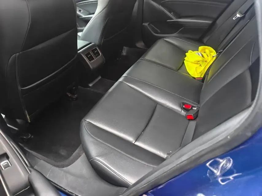 2018 Honda Accord 2.0L 146HP L4 E-CVT Hybrid,autocango,china used car exporter,china ev exporter,chinese used car exporter,chinese used ev exporter