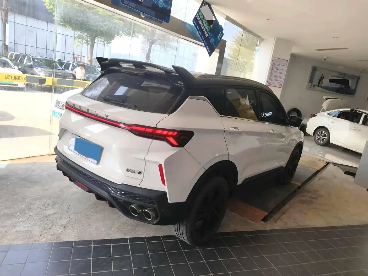 2022 Geely Coolray 1.5T 181HP L4 7DCT,autocango,china used car exporter,china ev exporter,chinese used car exporter,chinese used ev exporter