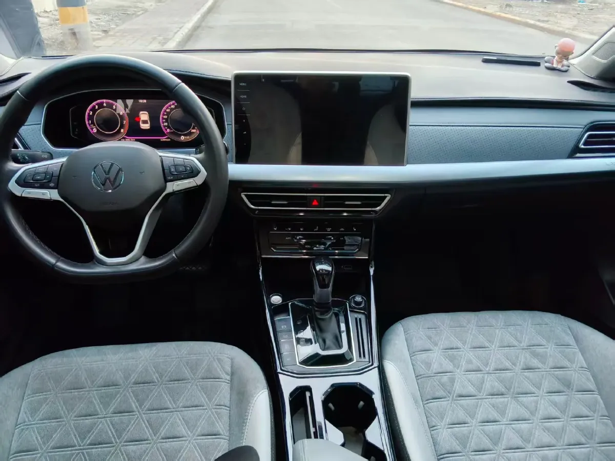 2023 Volkswagen Lavida 1.4T 150HP L4 7DCT,autocango,china used car exporter,china ev exporter,chinese used car exporter,chinese used ev exporter