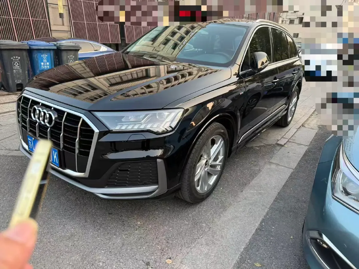 2021 Audi Q7 2.0T 245HP L4 8AT,autocango,china used car exporter,china ev exporter,chinese used car exporter,chinese used ev exporter