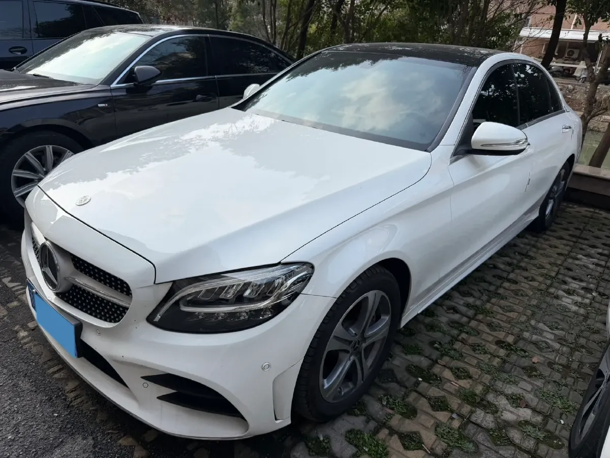 2020 Mercedes-Benz C Class 1.5T 184HP L4 9AT,autocango,china used car exporter,china ev exporter,chinese used car exporter,chinese used ev exporter