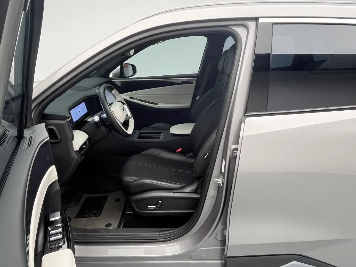 2023 Geely Galaxy L7 1.5T 163HP L4 3DHT PHEV 9.11KWH,autocango,china used car exporter,china ev exporter,chinese used car exporter,chinese used ev exporter