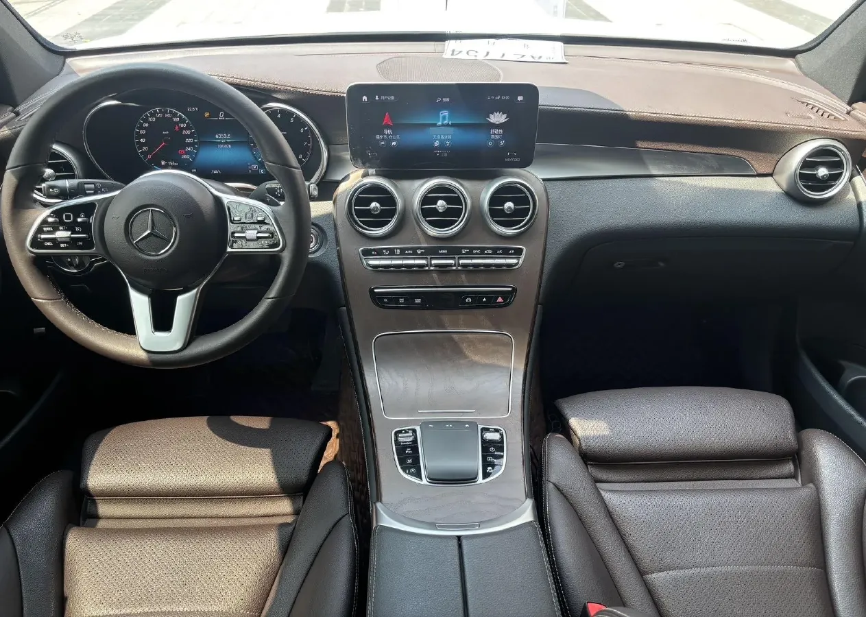 2020 Mercedes-Benz GLC Class 2.0T 258HP L4 9AT,autocango,china used car exporter,china ev exporter,chinese used car exporter,chinese used ev exporter