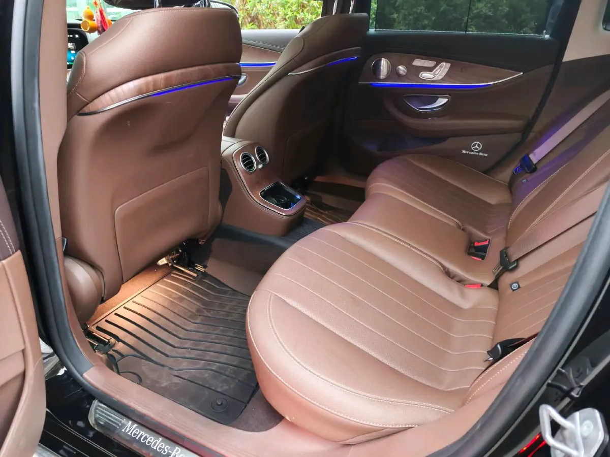 2023 Mercedes-Benz E Class 2.0T 258HP L4 9AT,autocango,china used car exporter,china ev exporter,chinese used car exporter,chinese used ev exporter