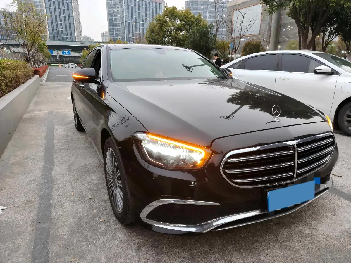 2023 Mercedes-Benz E Class 2.0T 258HP L4 9AT,autocango,china used car exporter,china ev exporter,chinese used car exporter,chinese used ev exporter