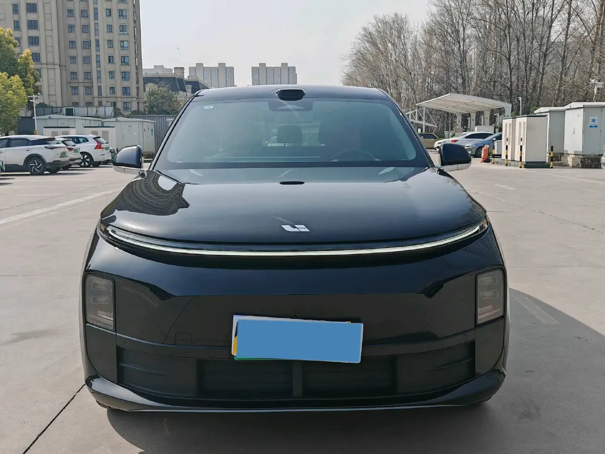 2025 Li L6 Range Extended 154HP L4 REEV,autocango,china used car exporter,china ev exporter,chinese used car exporter,chinese used ev exporter