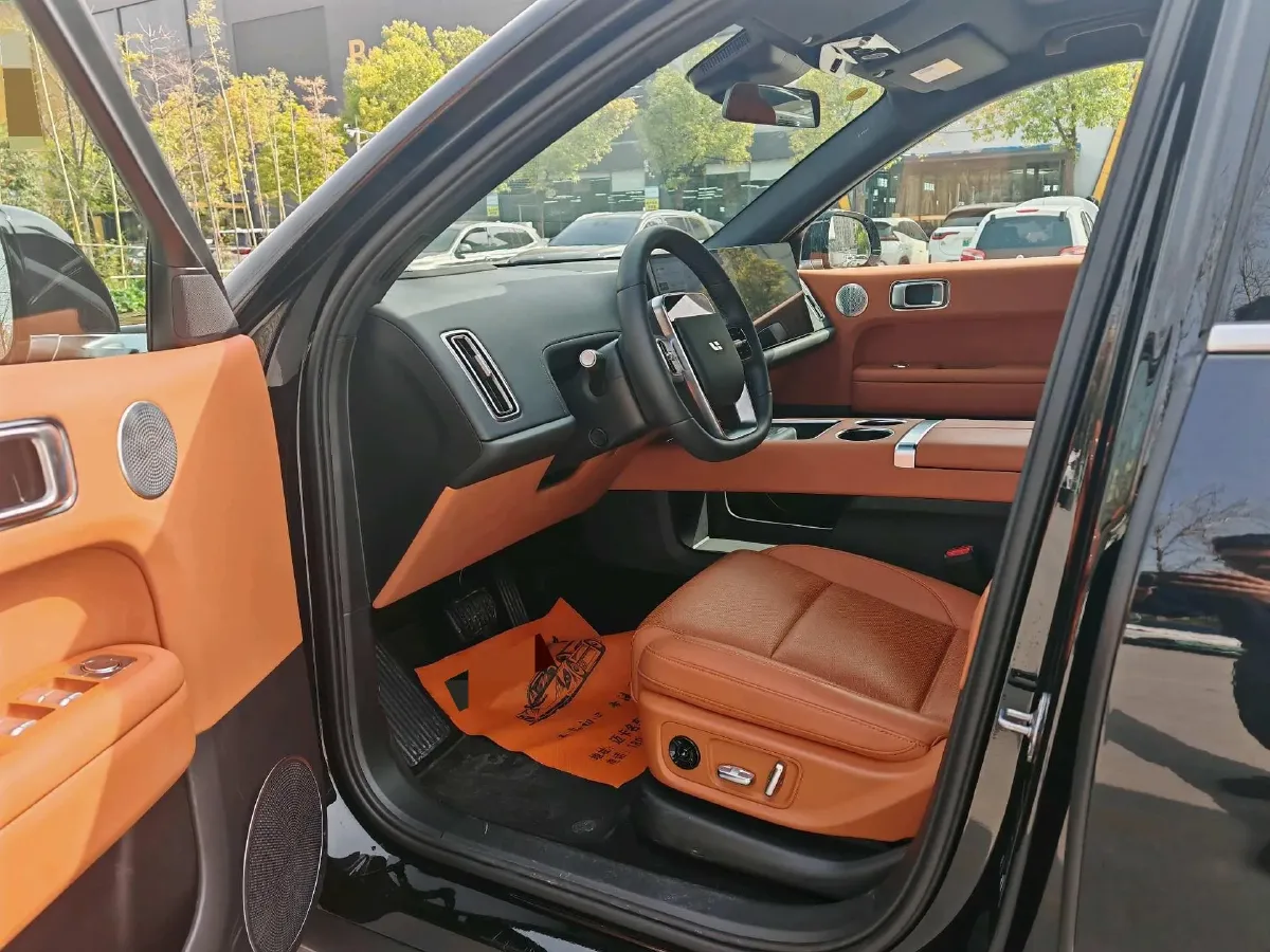 2025 Li L6 Range Extended 154HP L4 REEV,autocango,china used car exporter,china ev exporter,chinese used car exporter,chinese used ev exporter