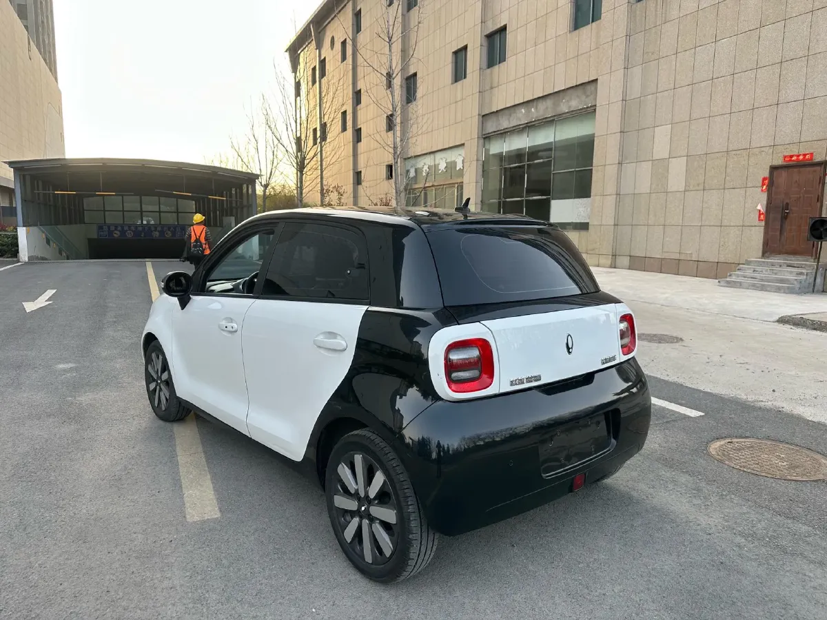 2022 DaYun YueHu BEV 30.66KWH,autocango,china used car exporter,china ev exporter,chinese used car exporter,chinese used ev exporter