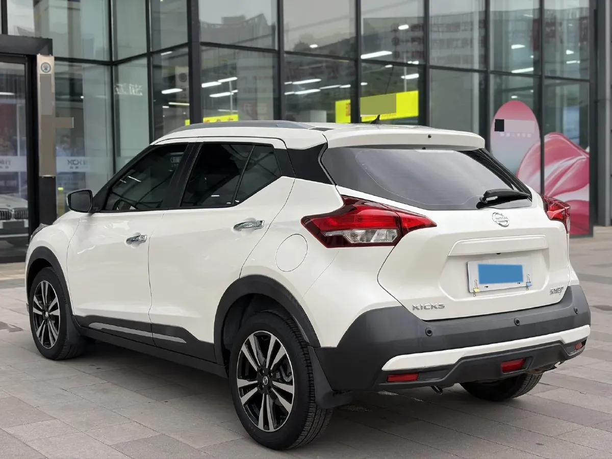 2021 Nissan Kicks 1.5L 122HP L4 CVT,autocango,china used car exporter,china ev exporter,chinese used car exporter,chinese used ev exporter