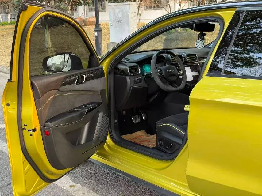 2022 LYNK&CO 03 2.0T 254HP L4 8AT,autocango,china used car exporter,china ev exporter,chinese used car exporter,chinese used ev exporter