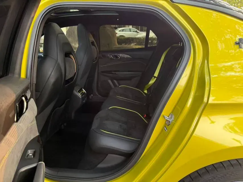 2022 LYNK&CO 03 2.0T 254HP L4 8AT,autocango,china used car exporter,china ev exporter,chinese used car exporter,chinese used ev exporter