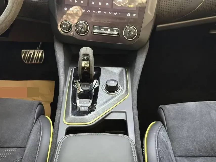 2022 LYNK&CO 03 2.0T 254HP L4 8AT,autocango,china used car exporter,china ev exporter,chinese used car exporter,chinese used ev exporter